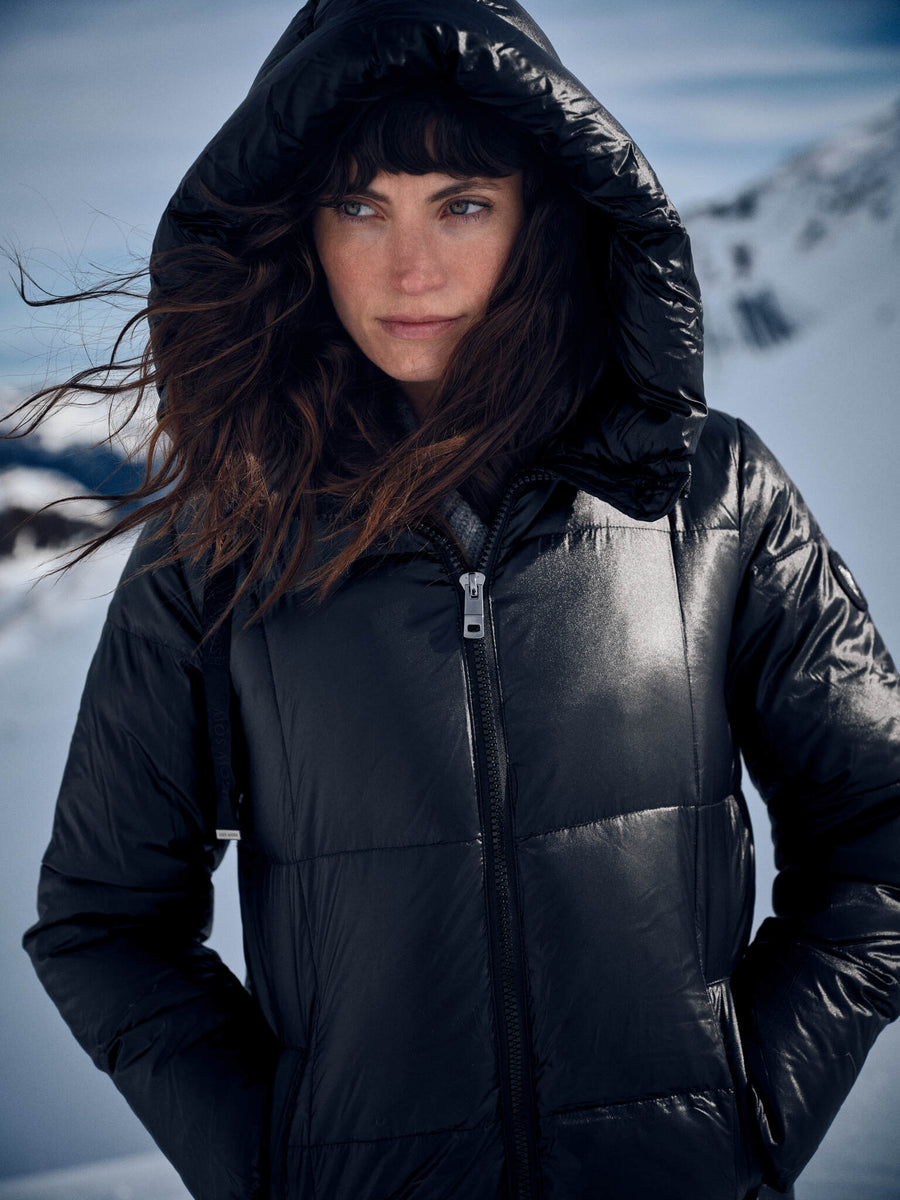 Shop MMNova Metallic Down Jacket with free shipping from MOS MOSH