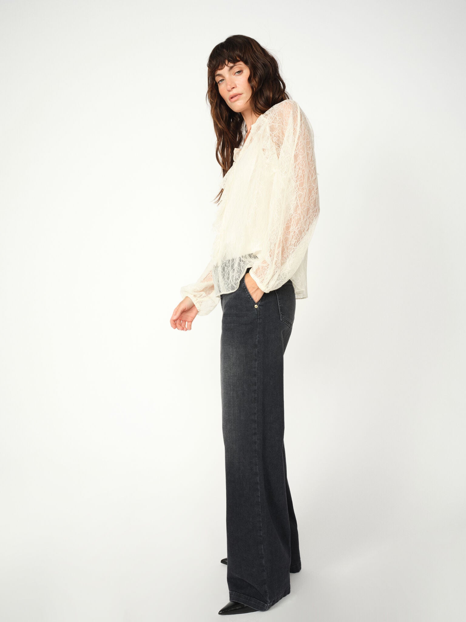 Modelshot / Black / Detail