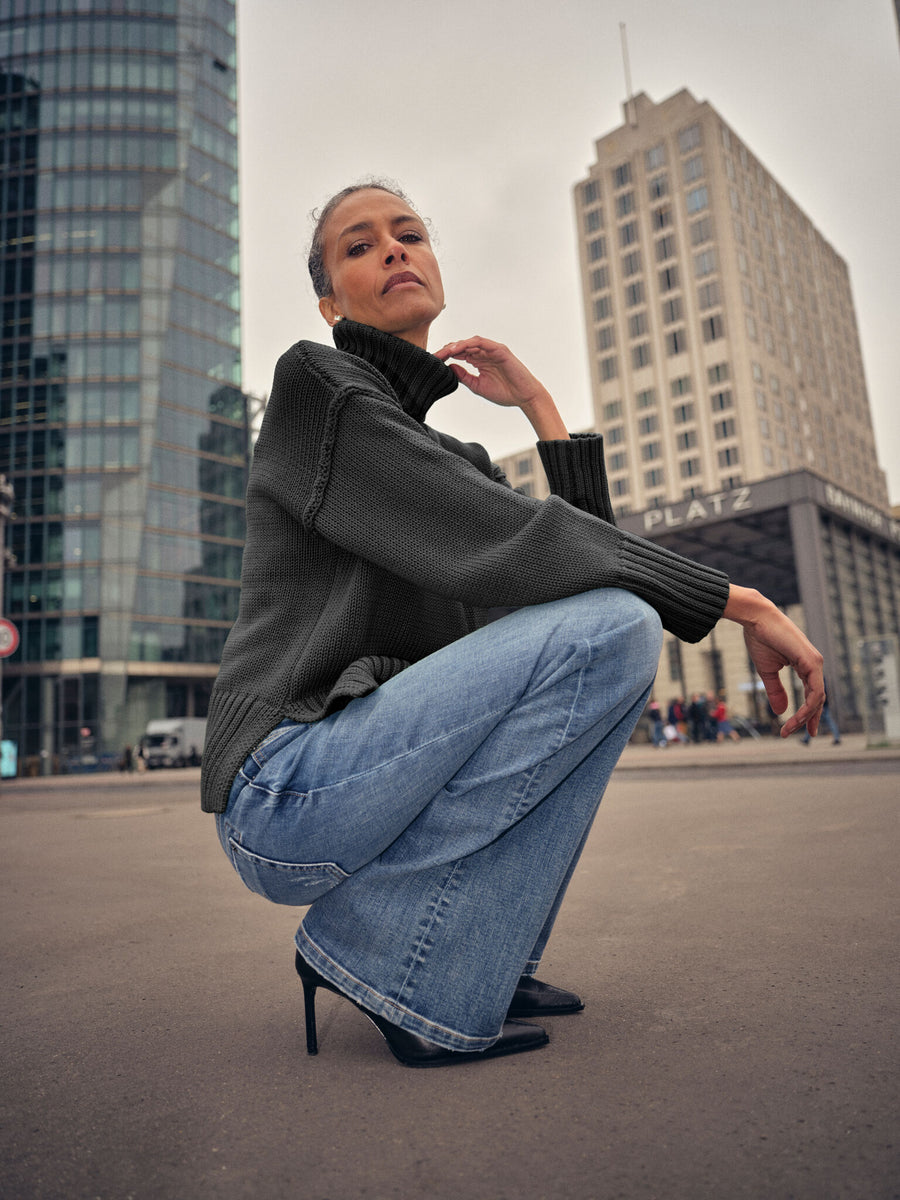 Shop MMRola Bine Rollneck Knit with free shipping from Mos Mosh