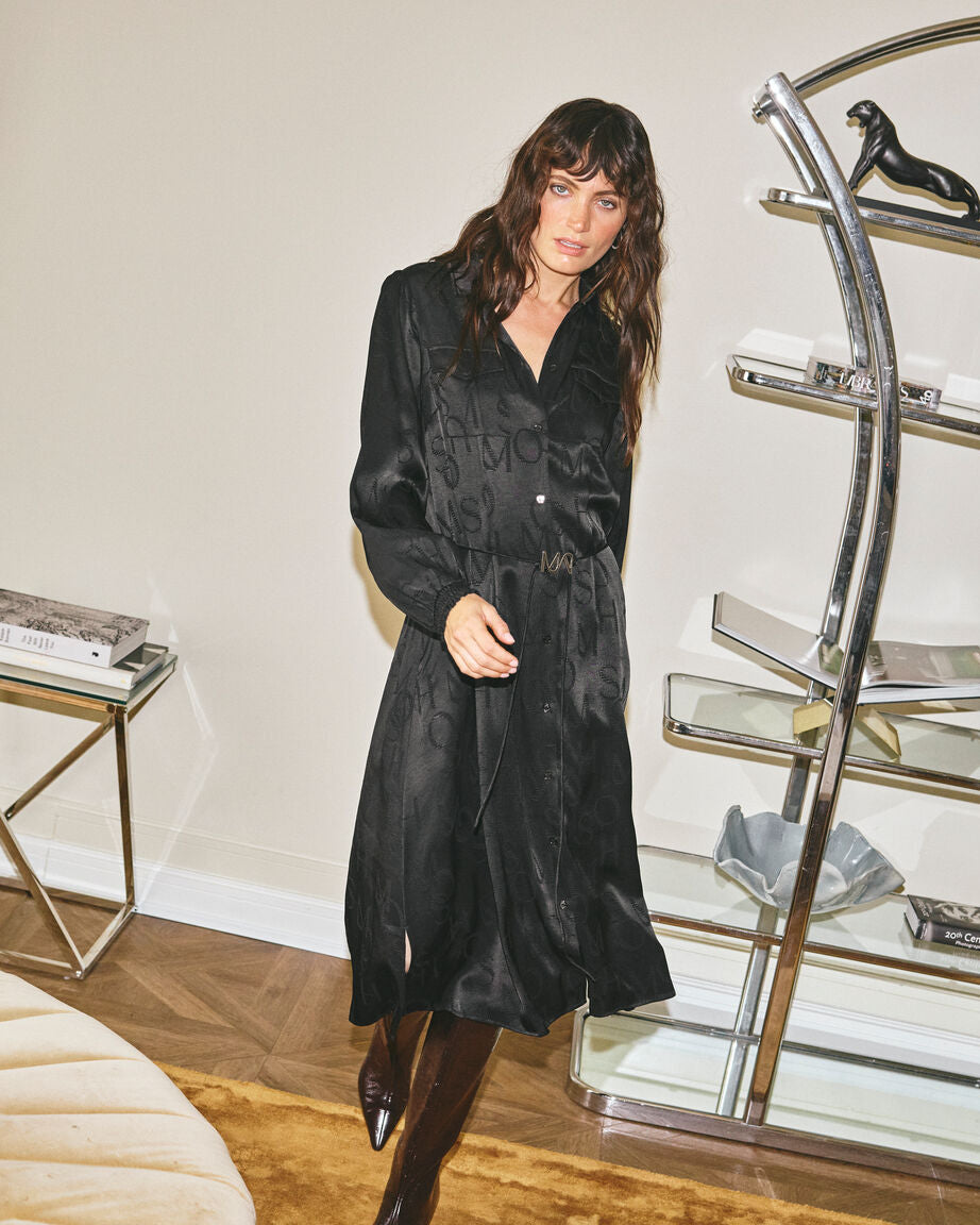 Modelshot / Black / Detail