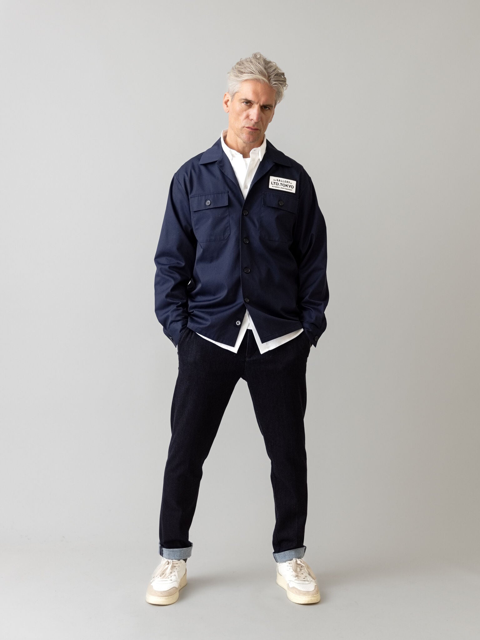 Modelshot / Dark Blue Denim / Detail