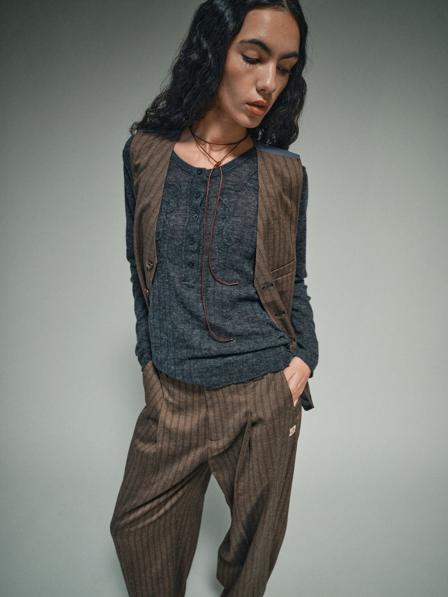 Modelshot / Grey Melange / Detail