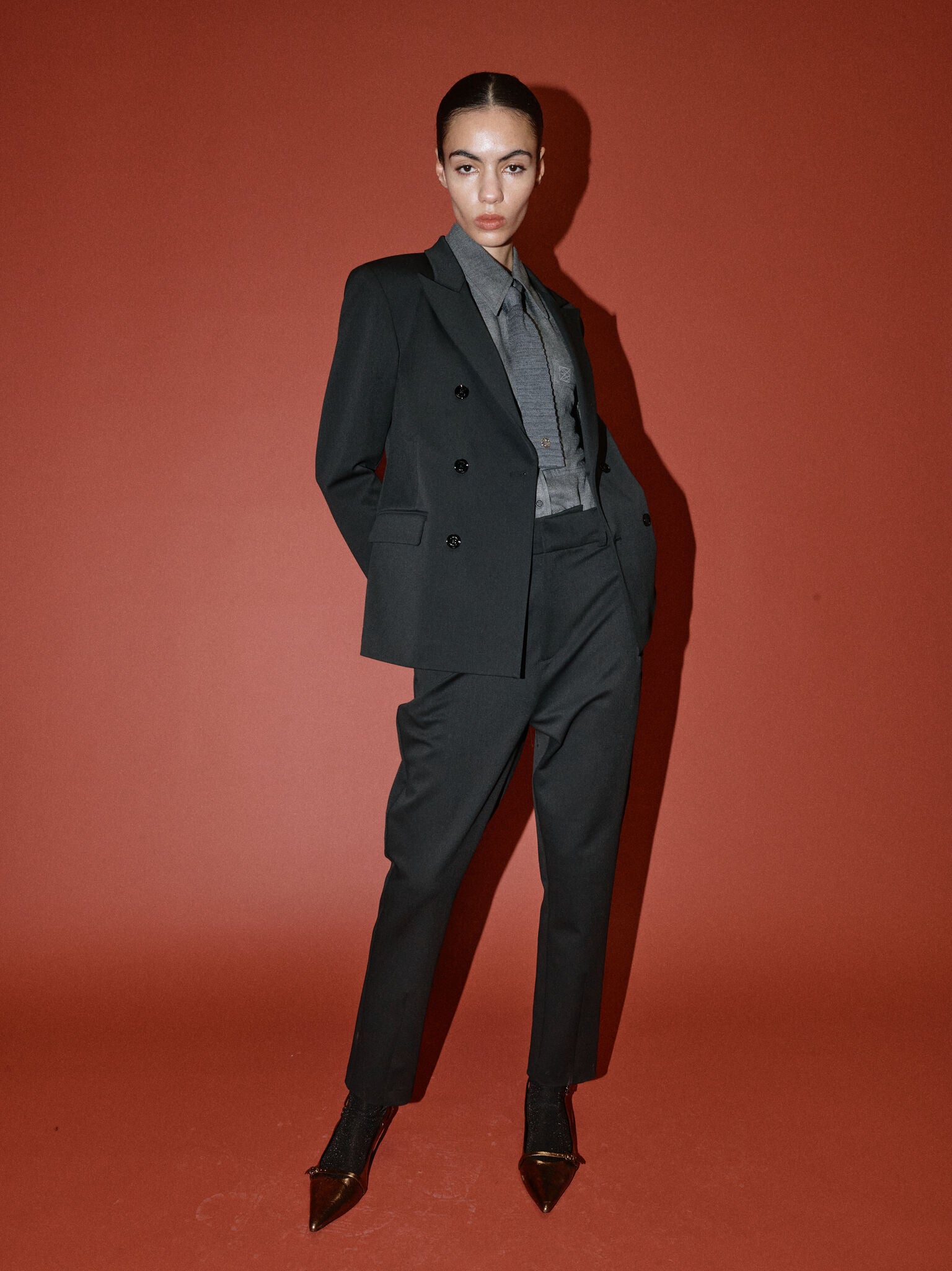 Modelshot / Black / Detail