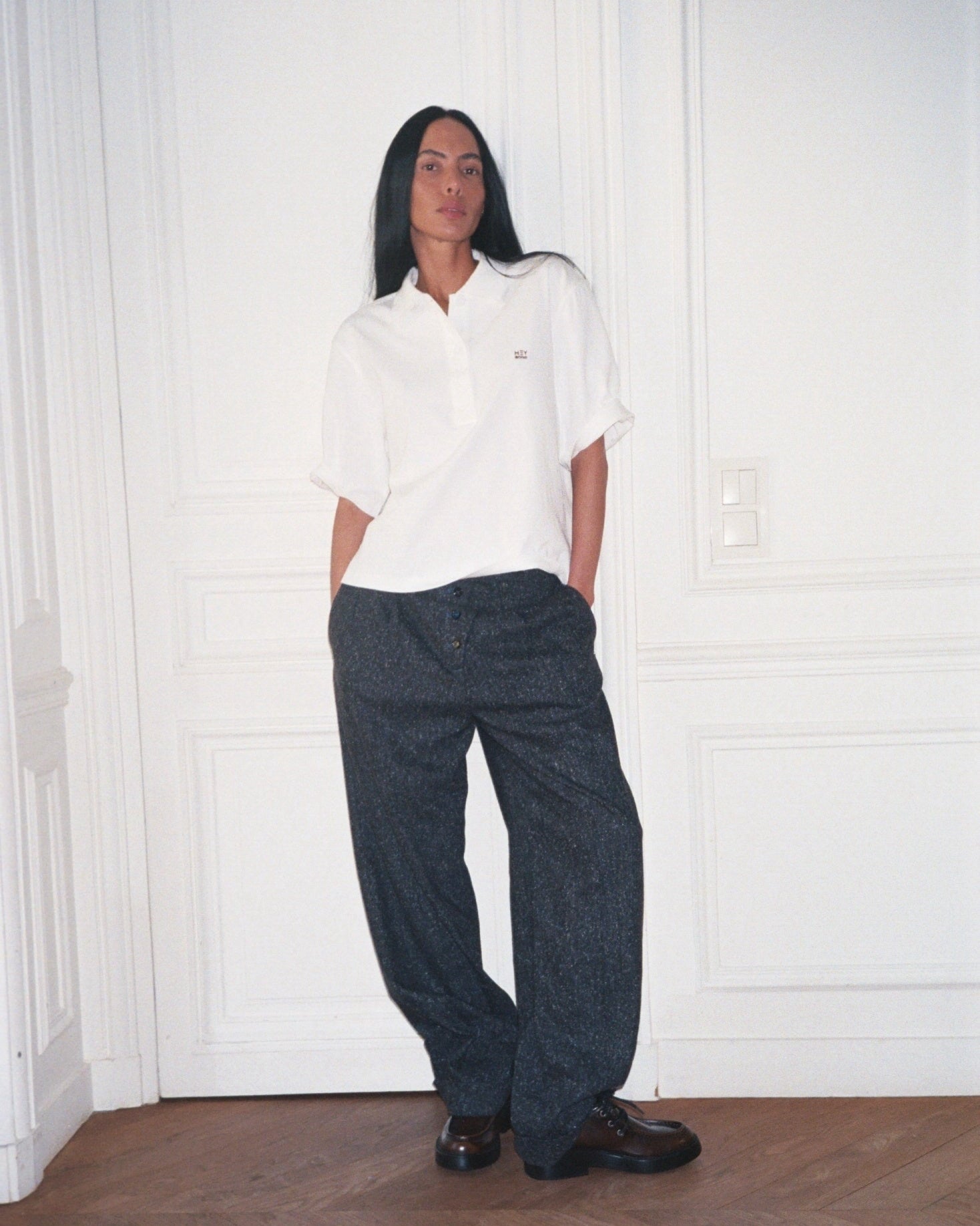 Modelshot / Dark Grey Melange / Detail