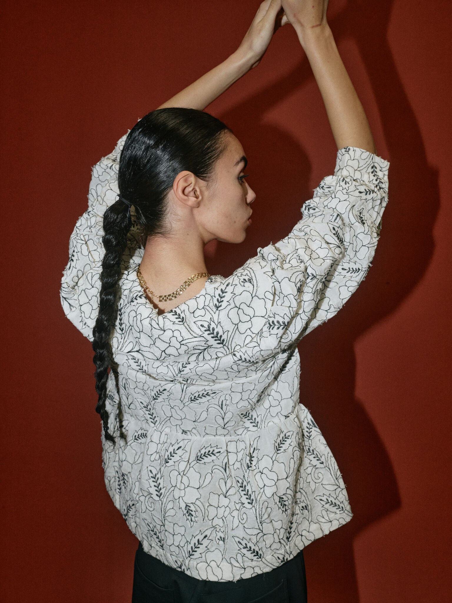 Modelshot / Ecru / Detail