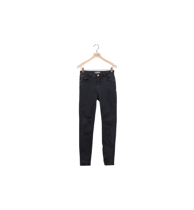 Packshot / Black / ReLoved