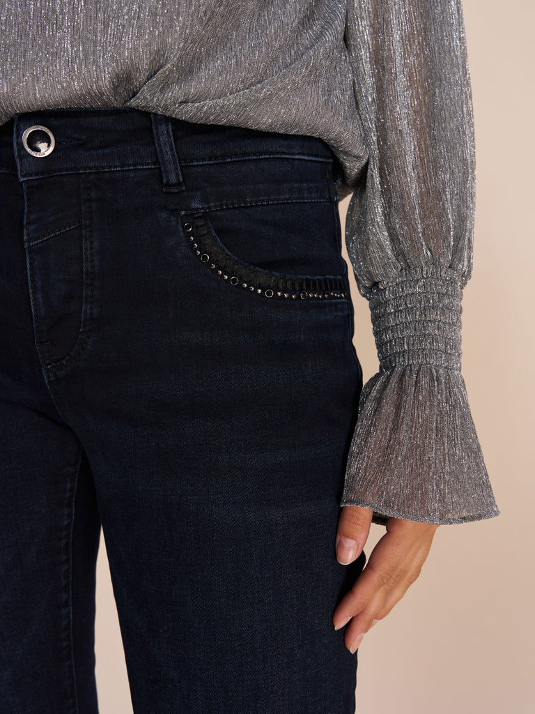 Modelshot / Silver / Detail