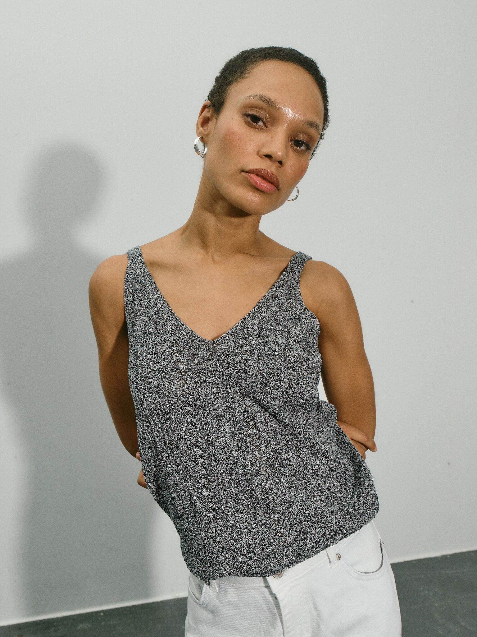 Modelshot / Black / Detail
