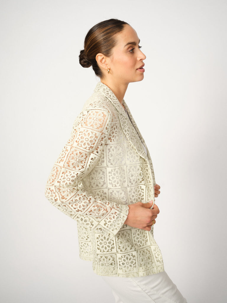 Modelshot / Moss Gray / Detail