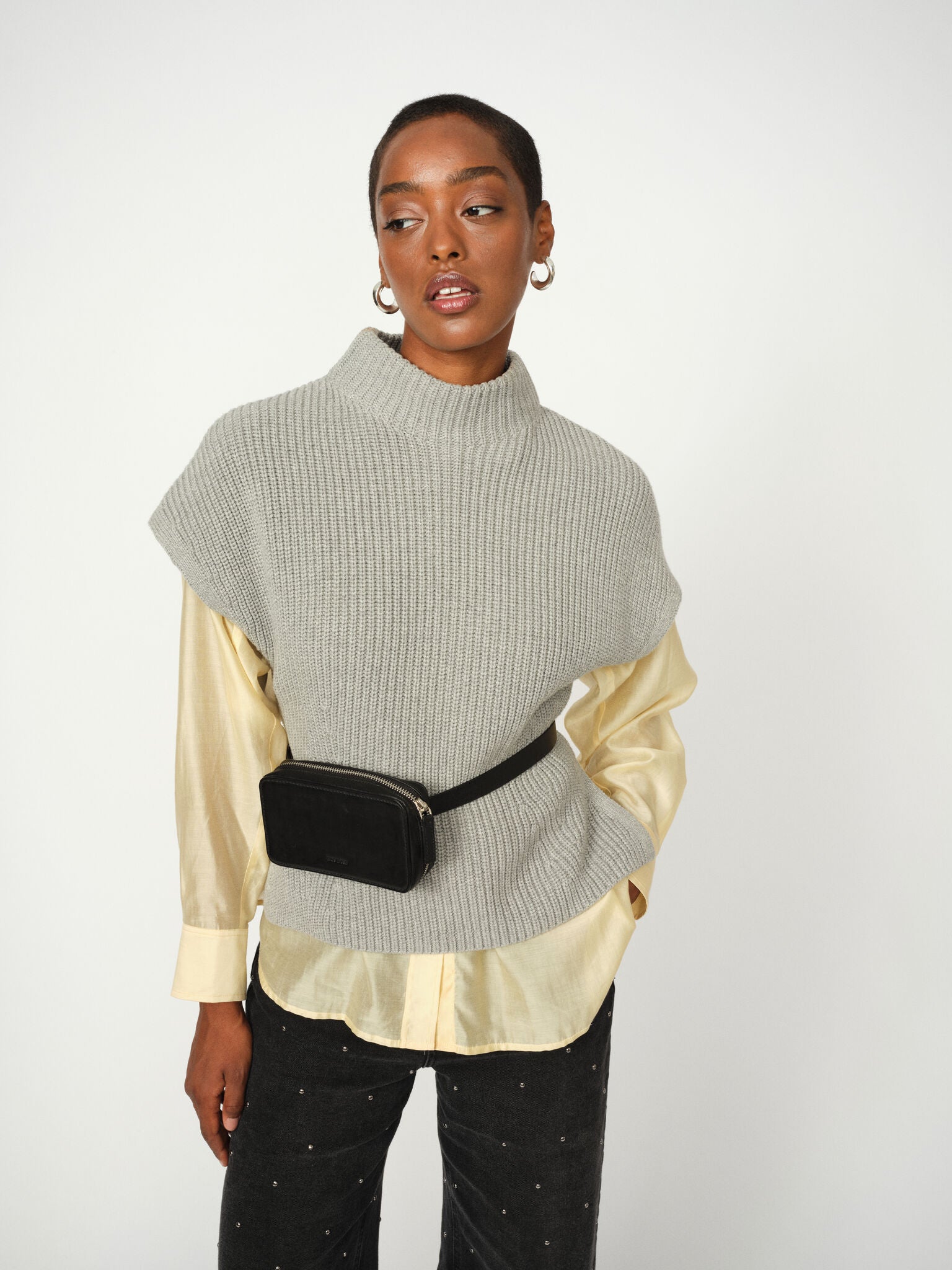 Modelshot / Black / Detail