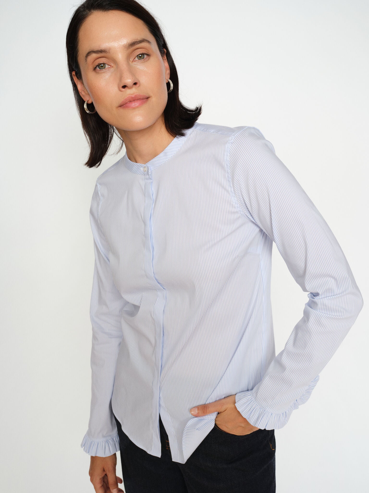 Modelshot / Light Blue / Detail