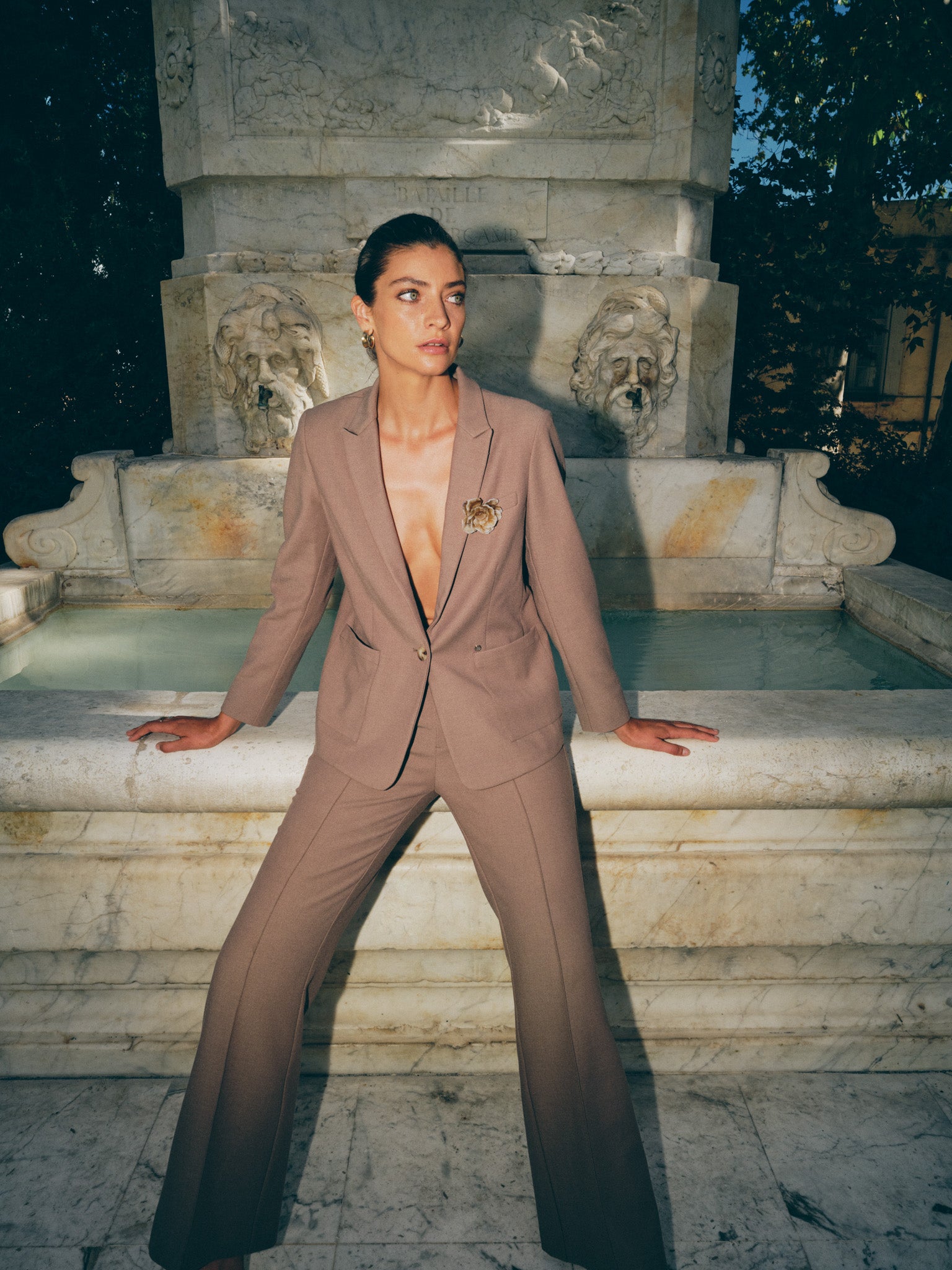 Modelshot / Coffee Quartz / Detail