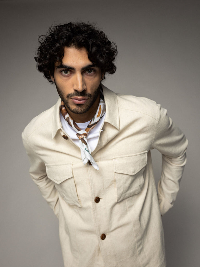 Modelshot / Ecru Melange / Detail