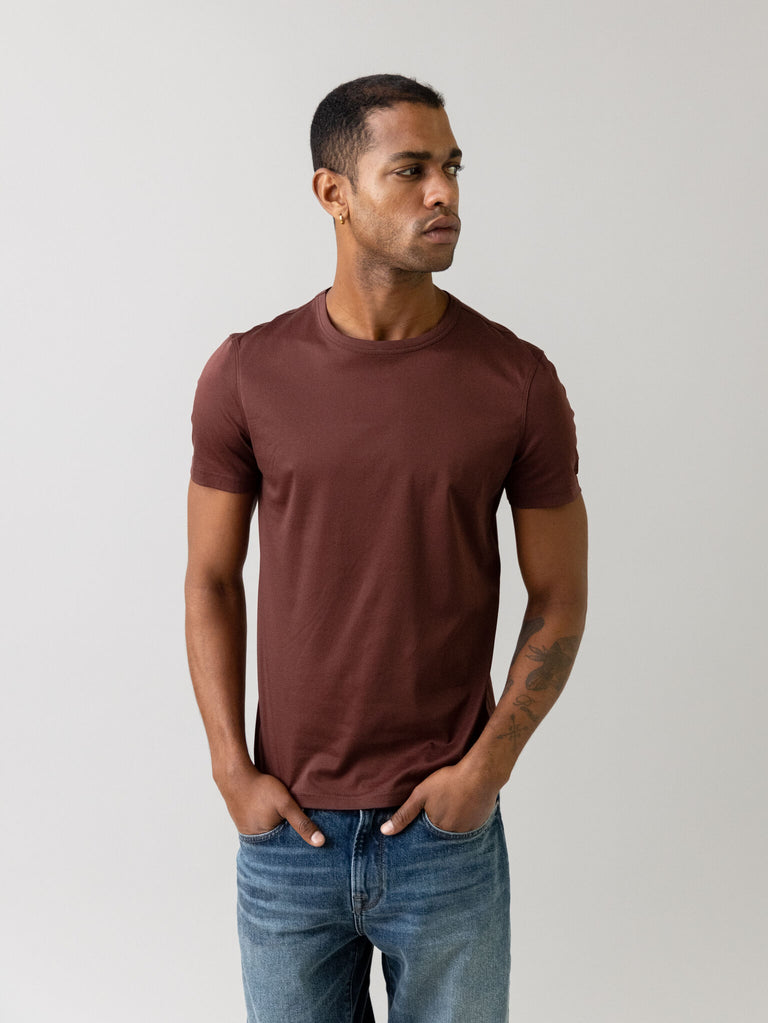 Modelshot / Bitter Chocolate / Detail