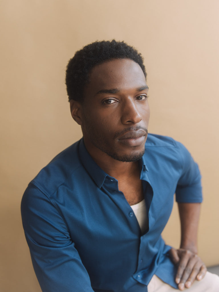 Modelshot / Estate Blue / Detail