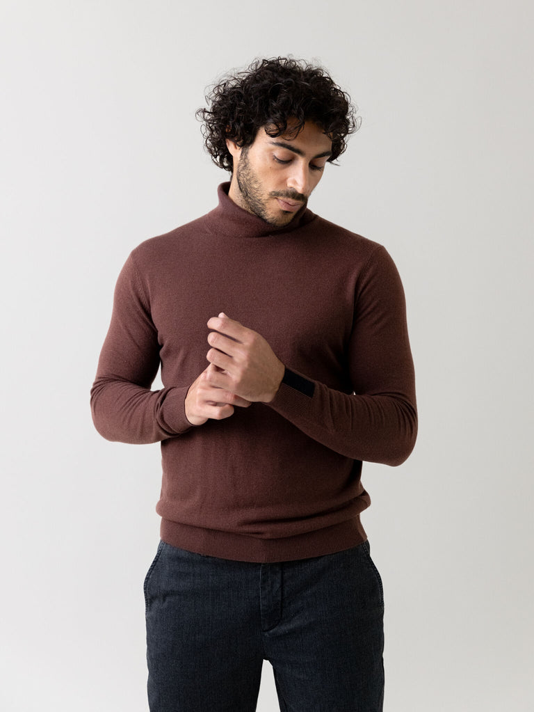 MMGAdam Soft Zip Turtle Neck Knit