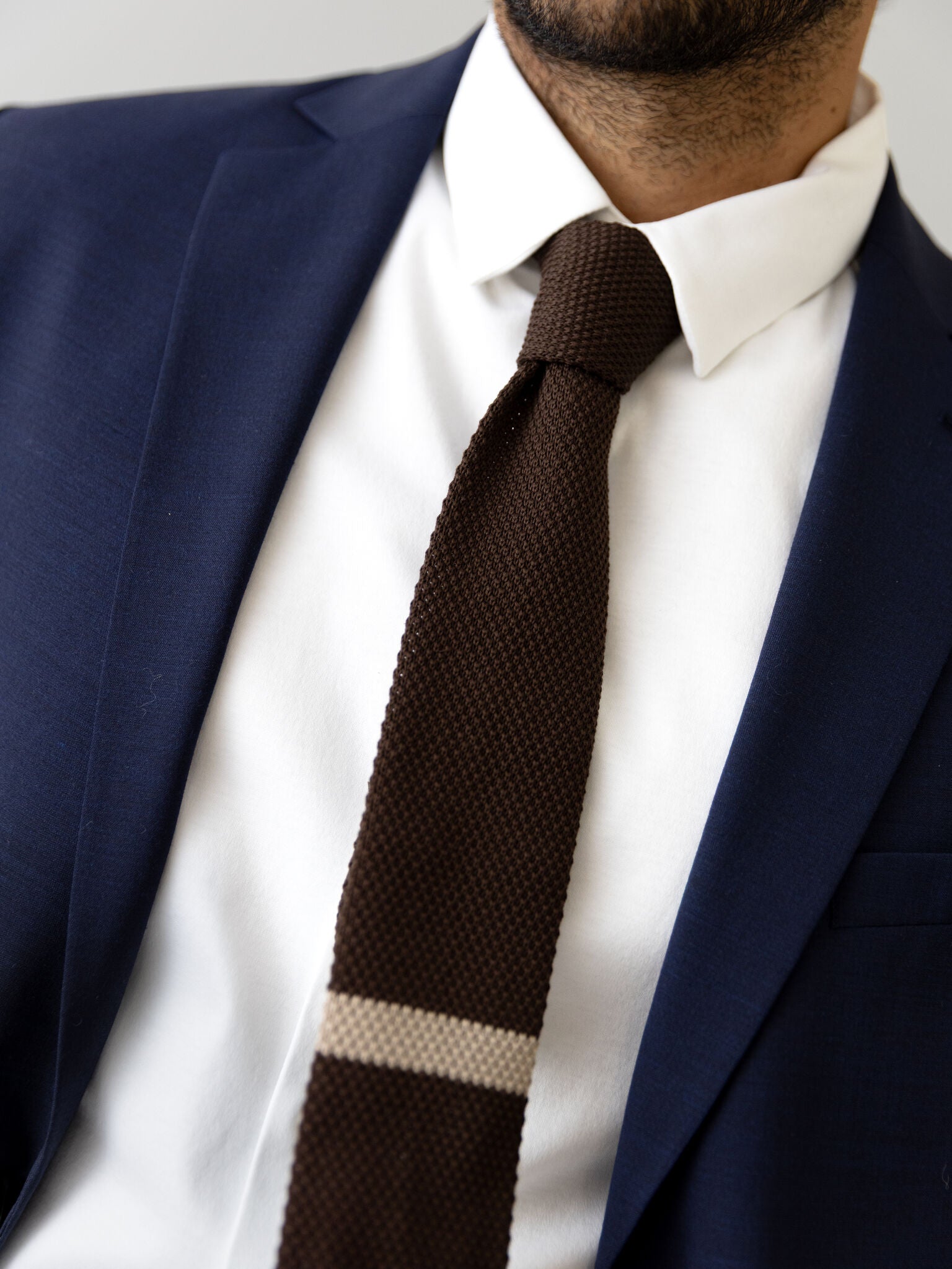 Modelshot / Chocolate Brown / Detail