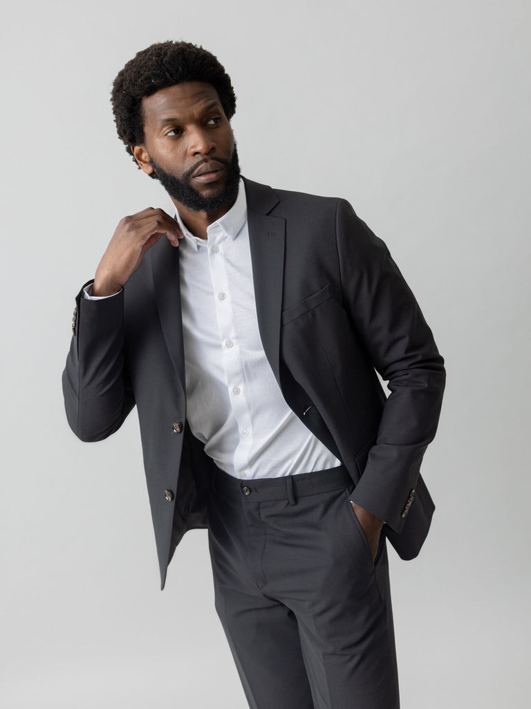 Modelshot / Black / Detail