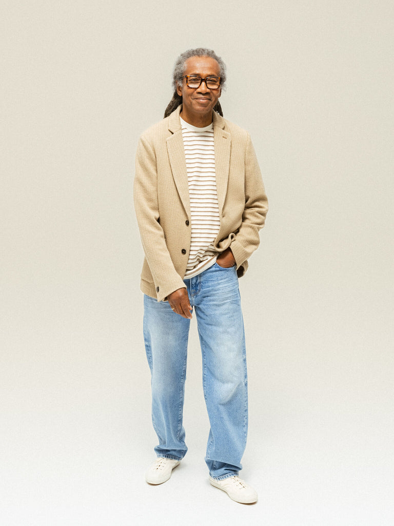 Modelshot / Light Blue Denim / Detail