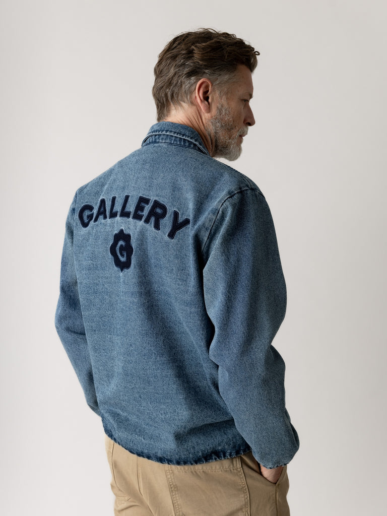 Modelshot / Blue Denim / Detail