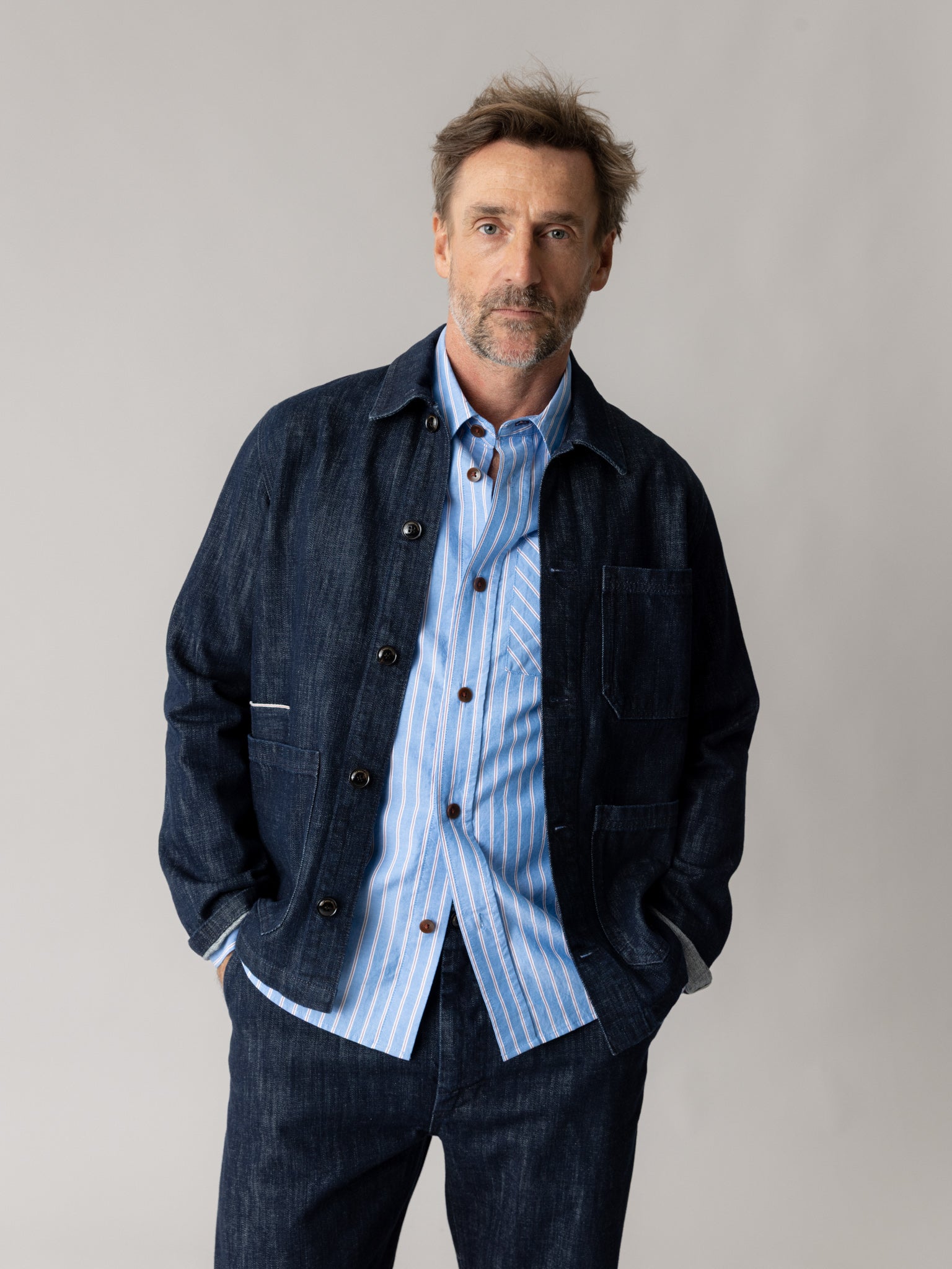 Modelshot / Dark Blue Denim / Detail