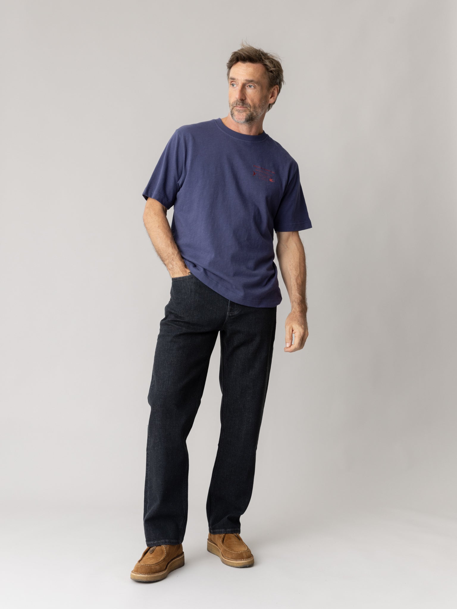 Modelshot / Dark Grey Denim / Detail