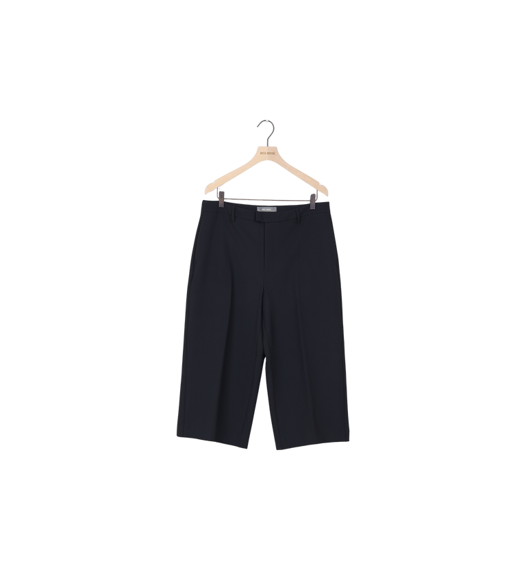 Packshot / Black / ReLoved