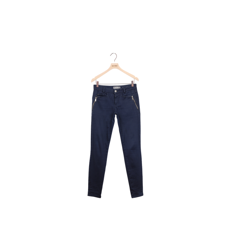 Packshot / Salute Navy / ReLoved