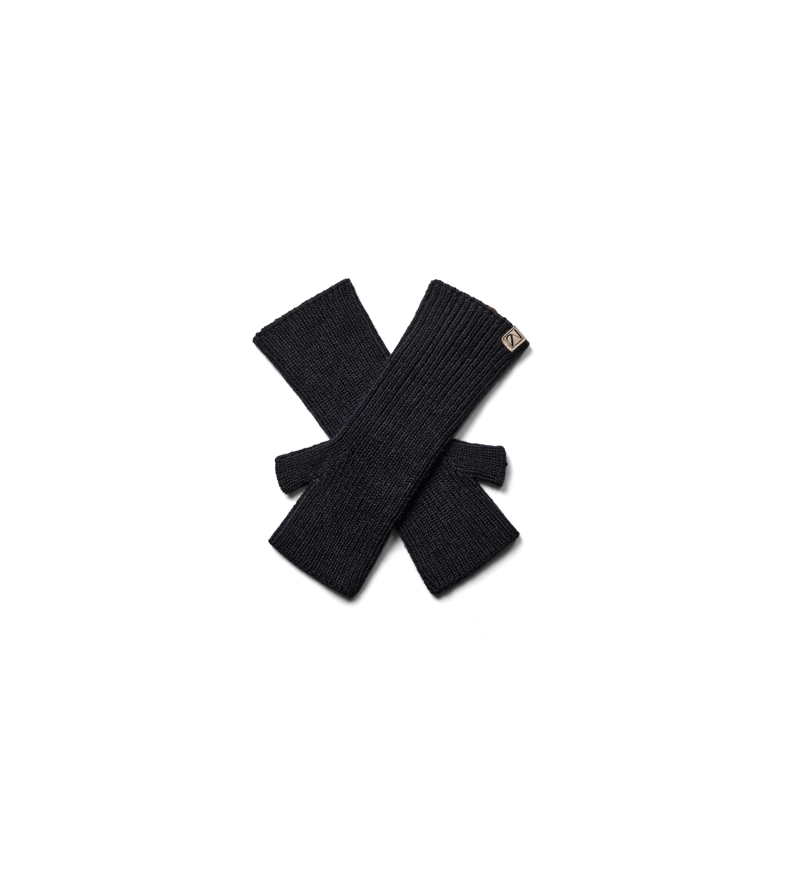 Packshot / Dark Navy / Front