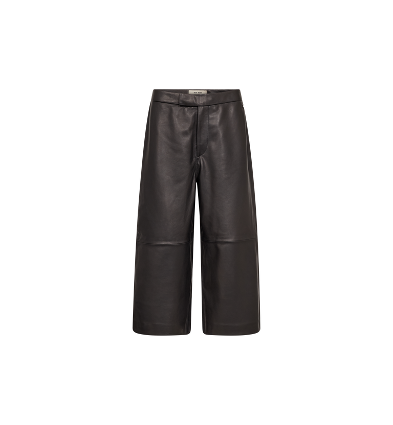 Packshot / Black / Front