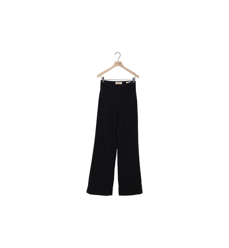 Packshot / Black / ReLoved