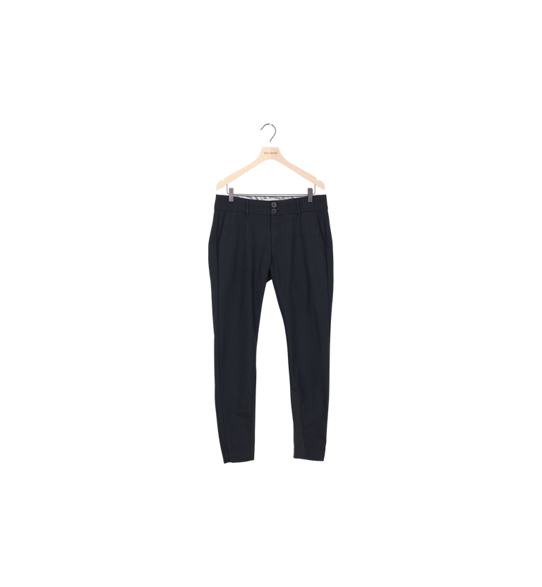 Packshot / Black / ReLoved