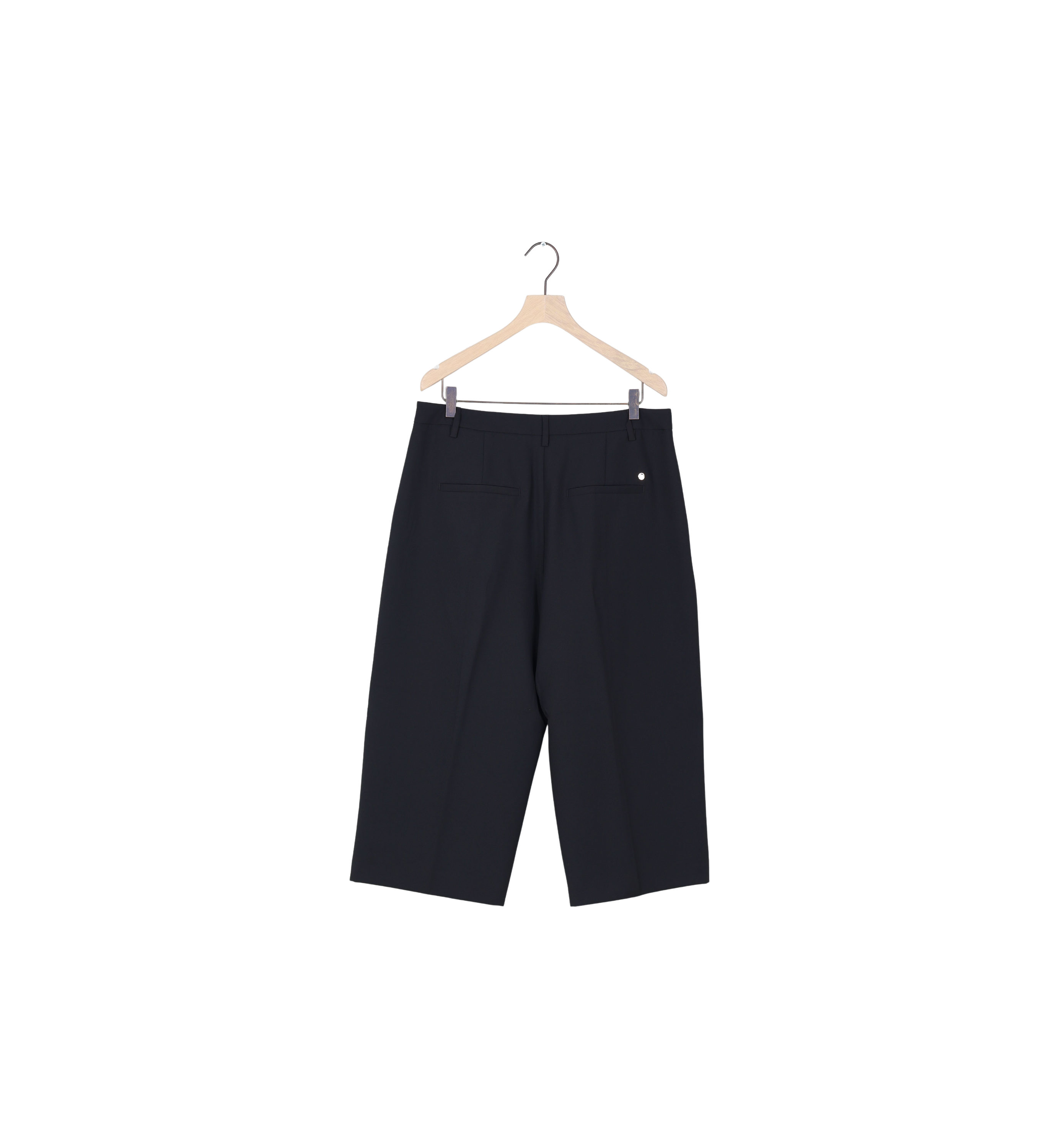 Packshot / Black / ReLoved