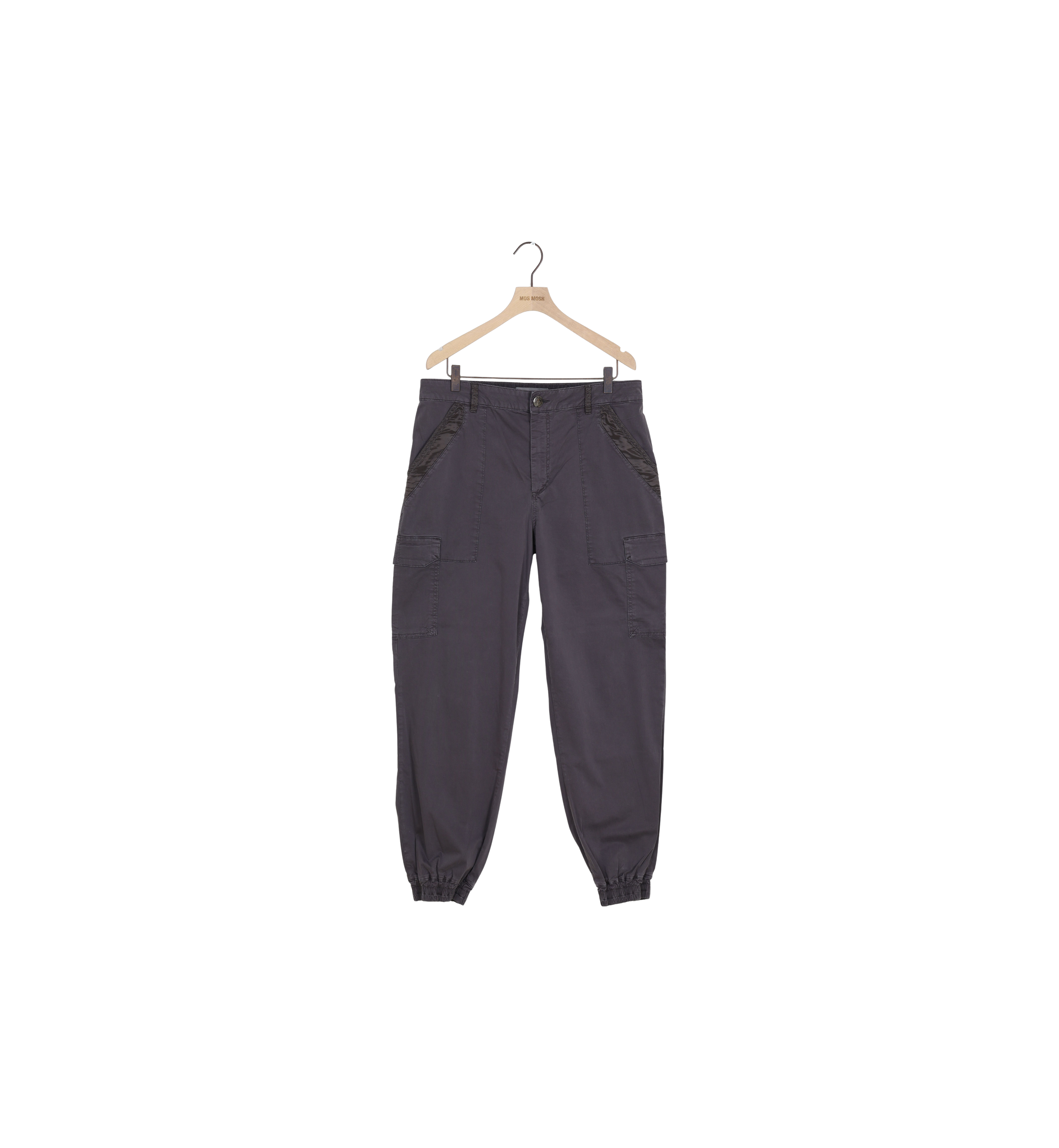 Packshot / Pavement / ReLoved