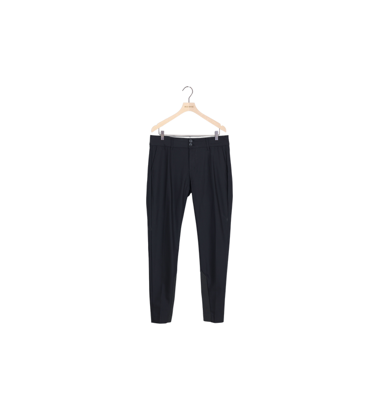 Packshot / Black / ReLoved