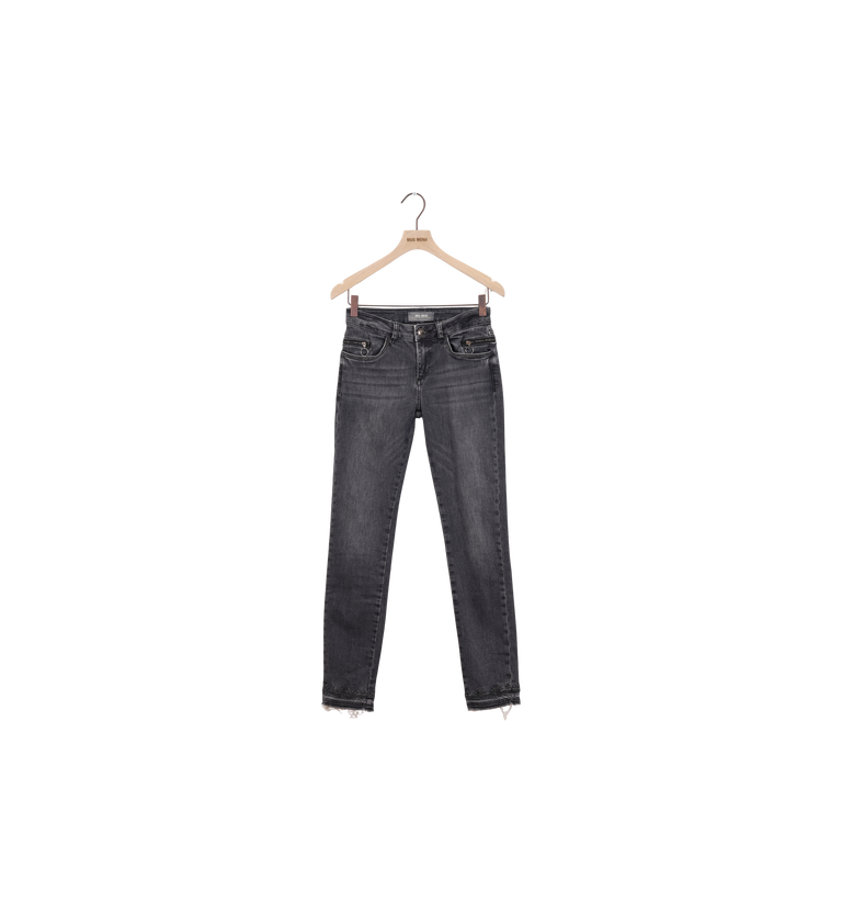 Packshot / Grey Wash / ReLoved
