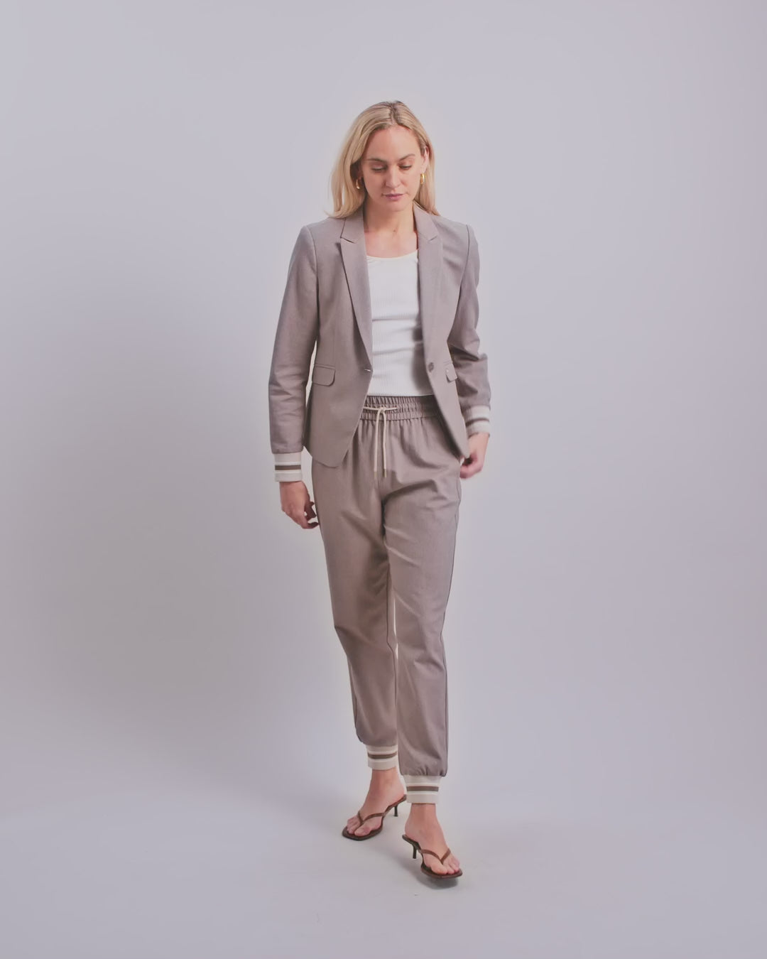 Modelshot / Chocolate Chip / Detail