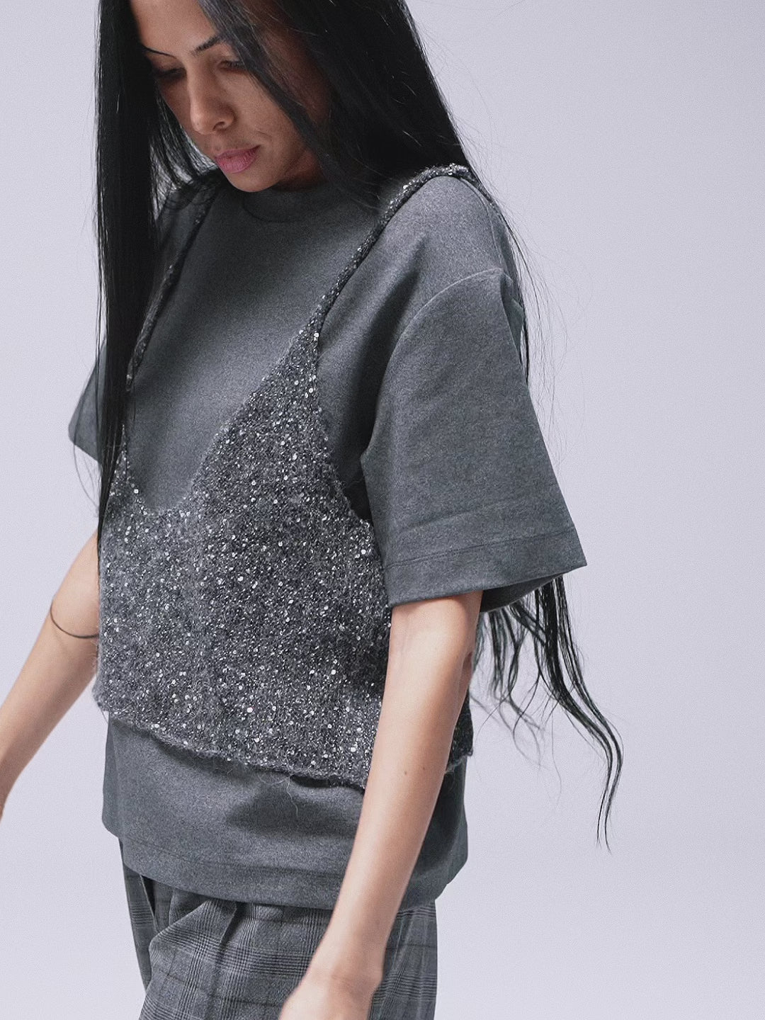 Modelshot / Silver / Detail